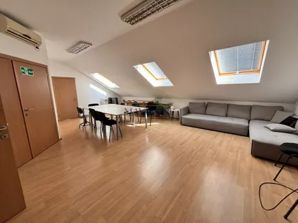 Stan za izdavanje · 126 m² · Knez Mihailova, Stari Grad opština, Beograd
