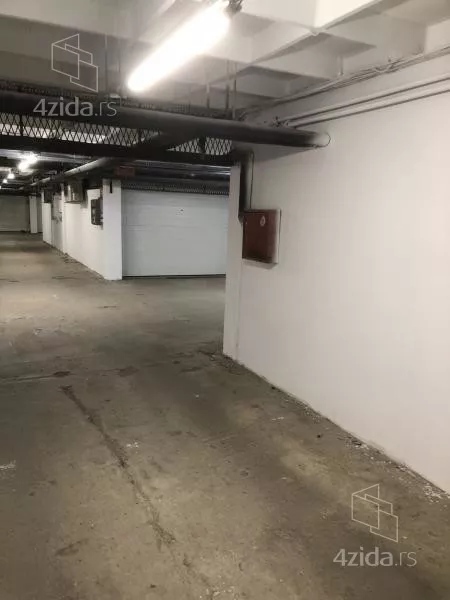 Garaža/Parking | 4zida