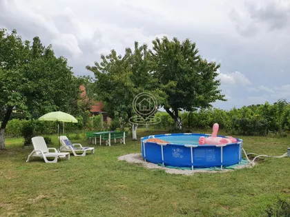 Spomenička | 4zida.rs