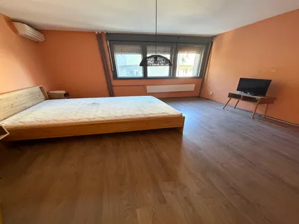 Gradske lokacije | 4zida.rs