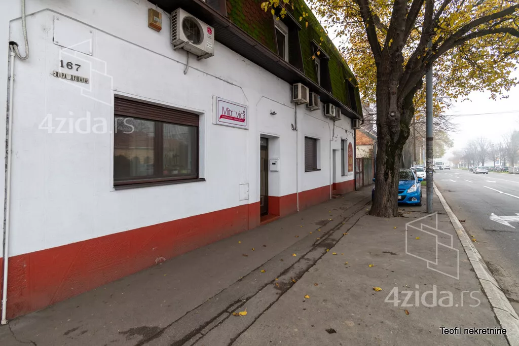 Poslovni prostor | 4zida