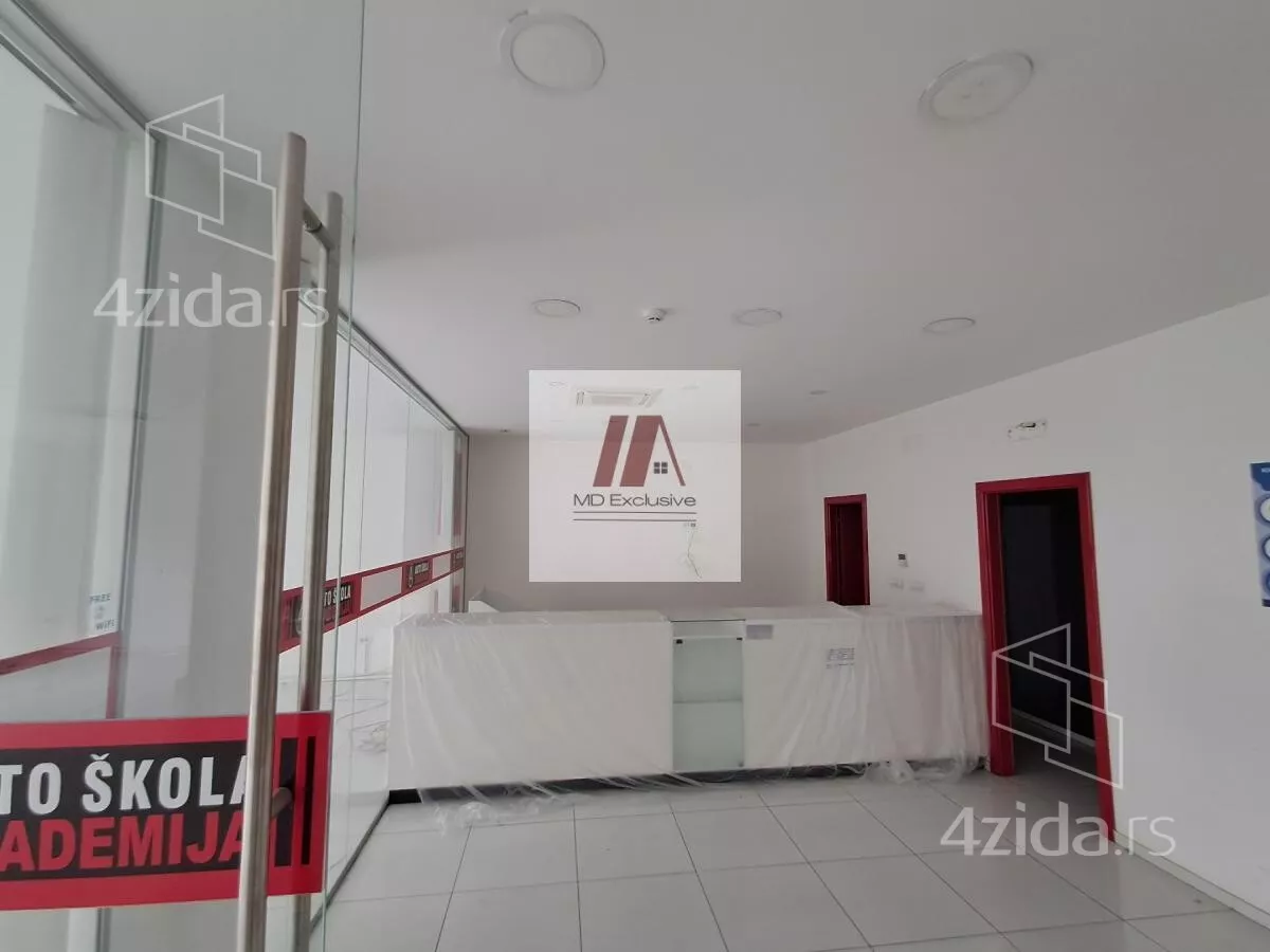 Poslovni prostor | 4zida