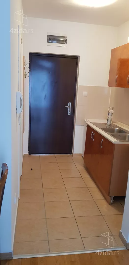 Garsonjera | 4zida