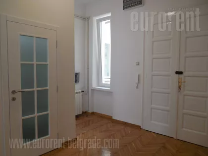 KNEZ MIHAILOVA | 4zida.rs