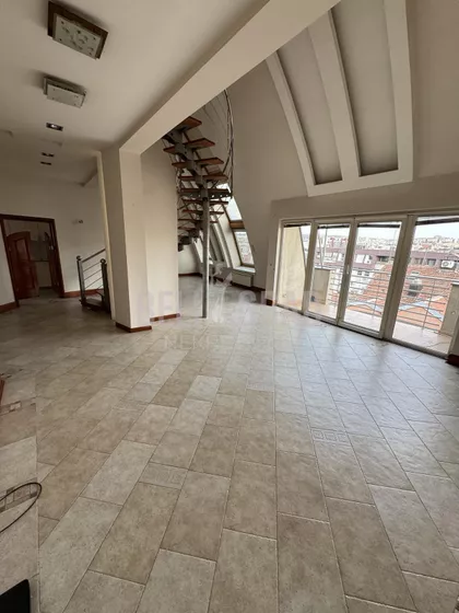 Hadži Prodanova | 4zida.rs