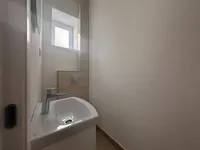 Lokal | 4zida