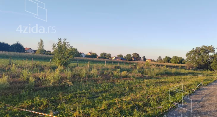 Građevinsko zemljište | 4zida