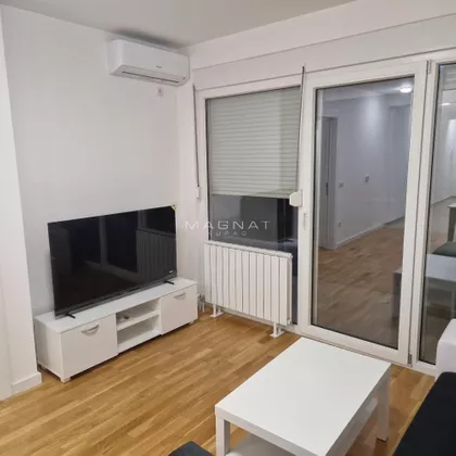 Železnička | 4zida.rs