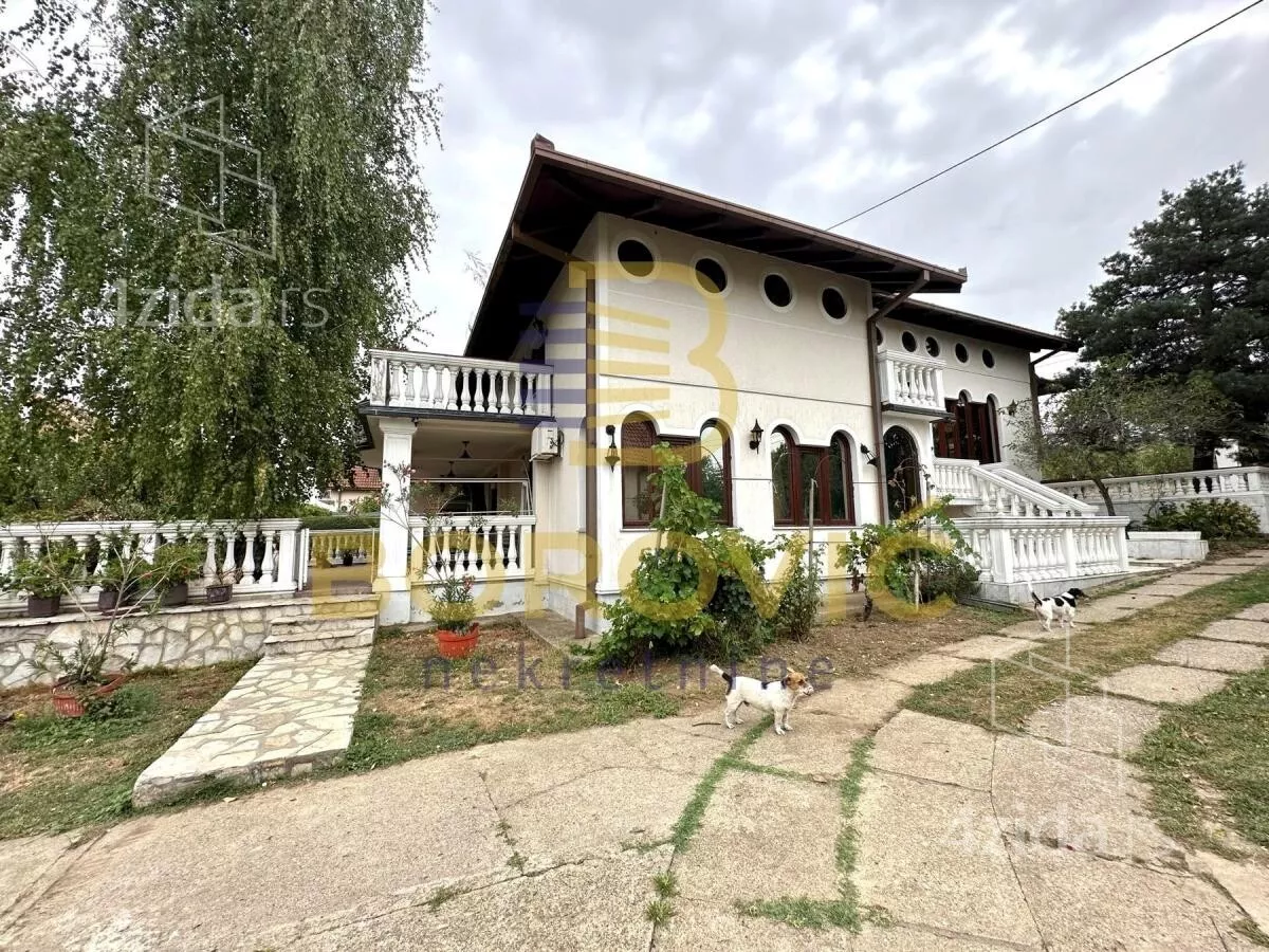 Kuća | 4zida