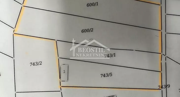 Građevinsko zemljište | 4zida