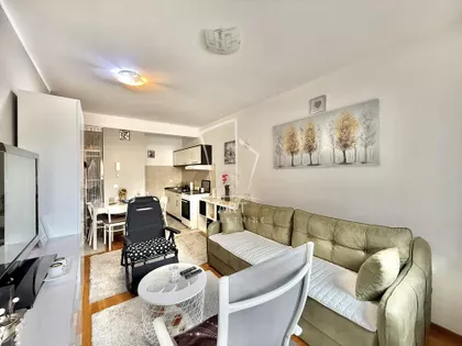 Miladina Pećinara | 4zida.rs