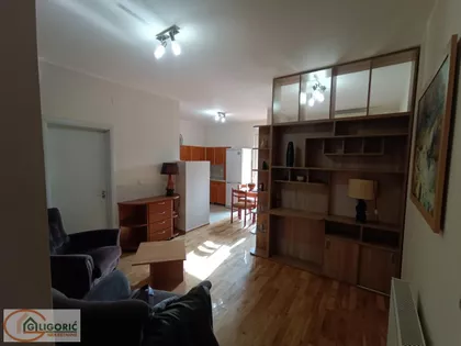 Radnička | 4zida.rs