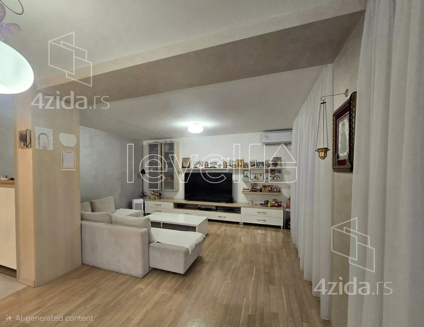 Troiposoban stan | 4zida