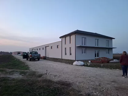 Ugrinovci | 4zida.rs