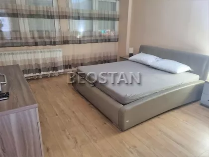 Bulevar Arsenija Carnojevica | 4zida.rs