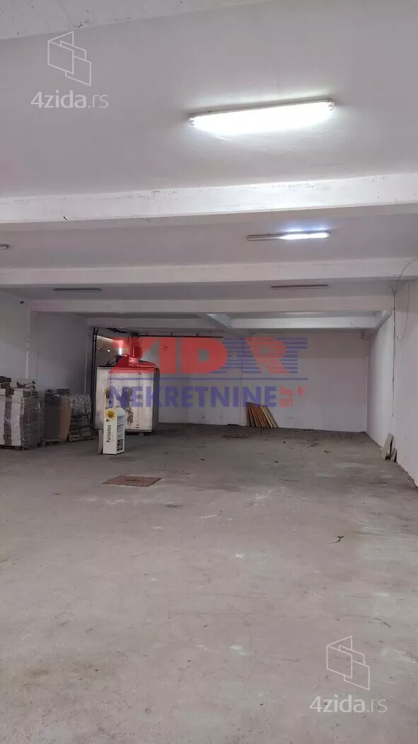 Lokal | 4zida