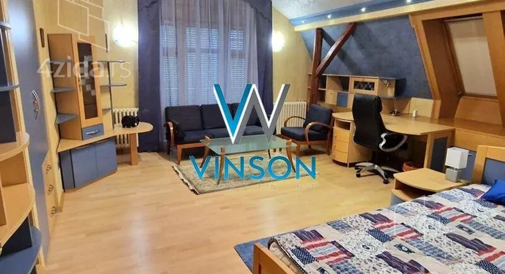 Šestoiposoban stan | 4zida