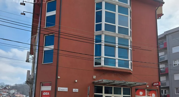 Poslovni prostor | 4zida