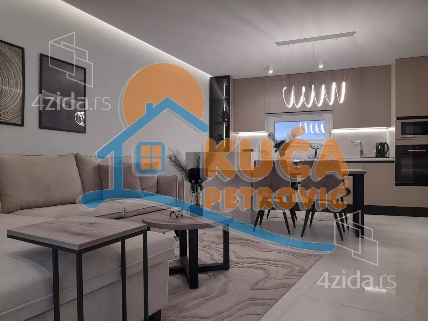 Dvoiposoban stan | 4zida