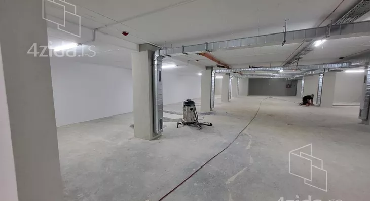 Poslovni prostor | 4zida