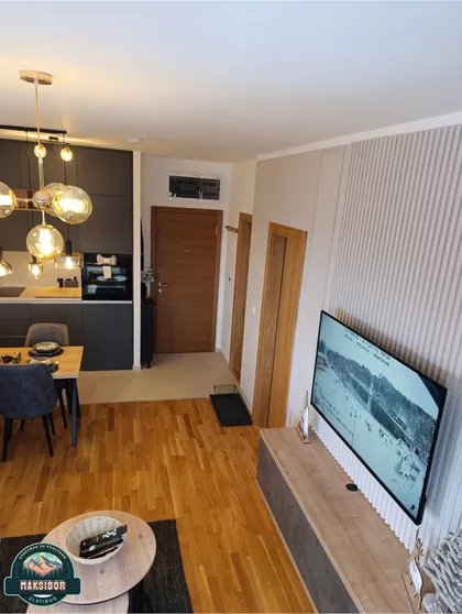 Andrije Jevremovića 117 | 4zida.rs