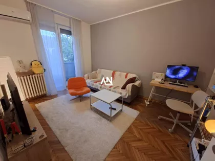 Cara Dušana | 4zida.rs