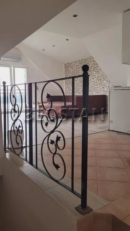 Pregrevica | 4zida.rs