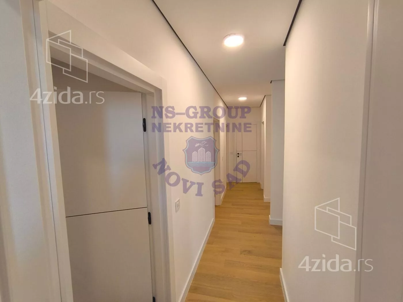 Petosoban stan | 4zida