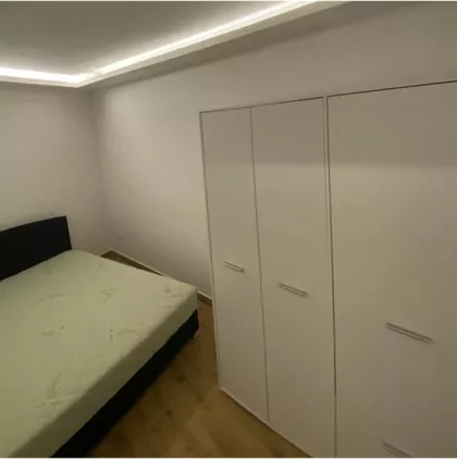 Danilova | 4zida.rs