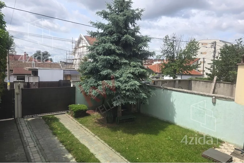 4-etažna kuća | 4zida