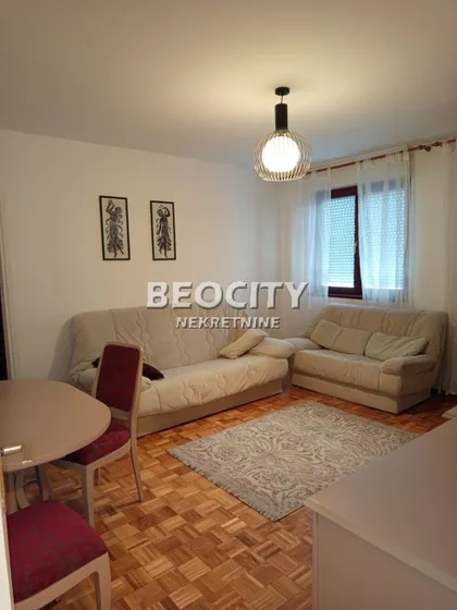 Momčila Tapavice | 4zida.rs