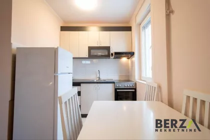 Bulevar Patrijarha Pavla (Somborski Bulevar) | 4zida.rs