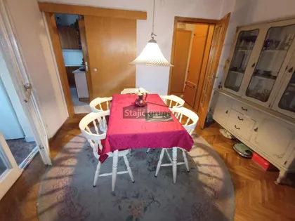 Petra Lekovića | 4zida.rs