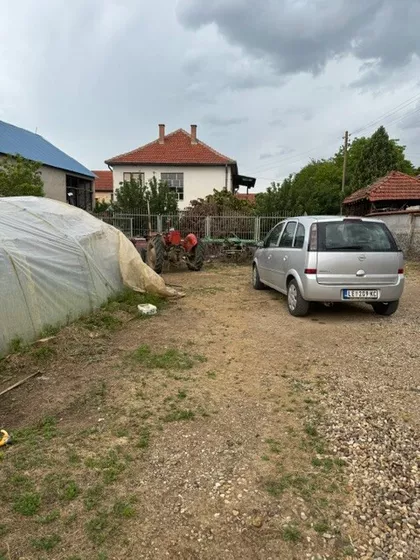 Donja Lokošnica | 4zida.rs