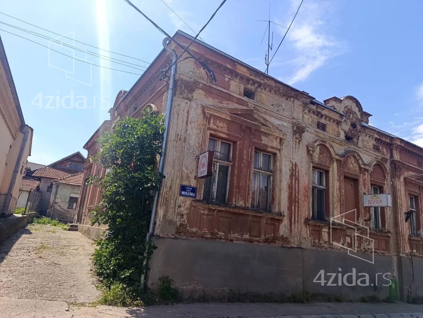 2-etažna kuća | 4zida