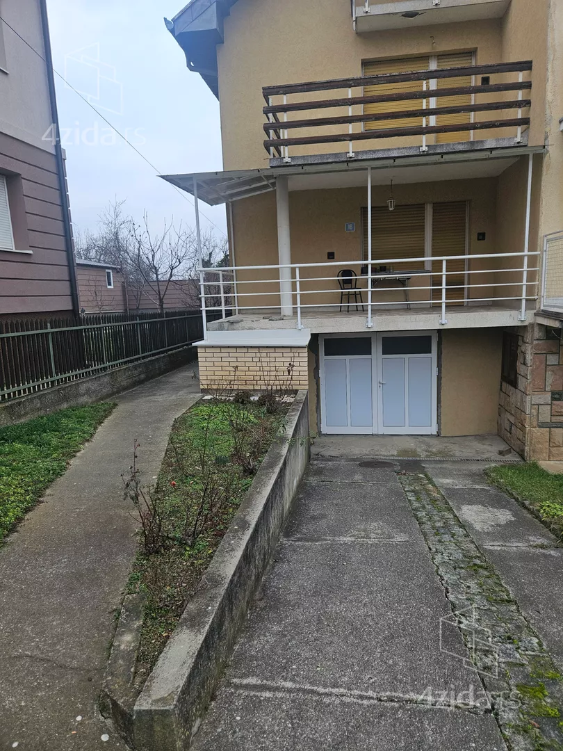 4-etažna kuća | 4zida