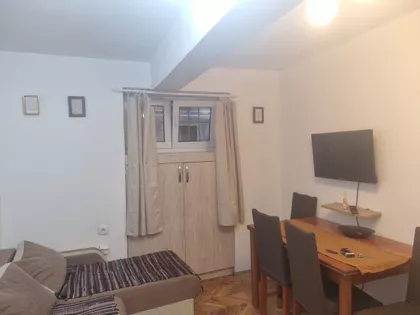 Strahinjića Bana | 4zida.rs