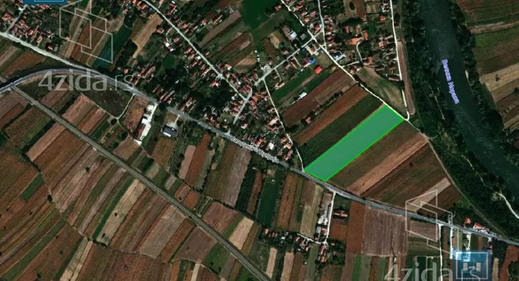 Građevinsko zemljište | 4zida