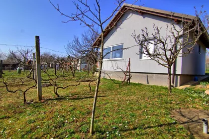 Čortanovci | 4zida.rs