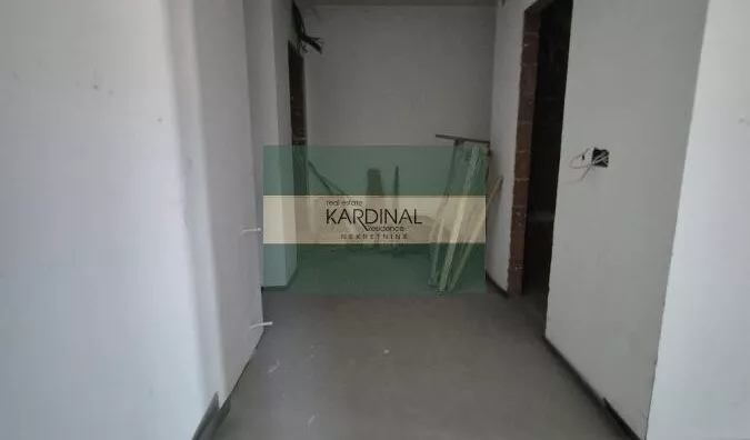 Šestosoban stan | 4zida