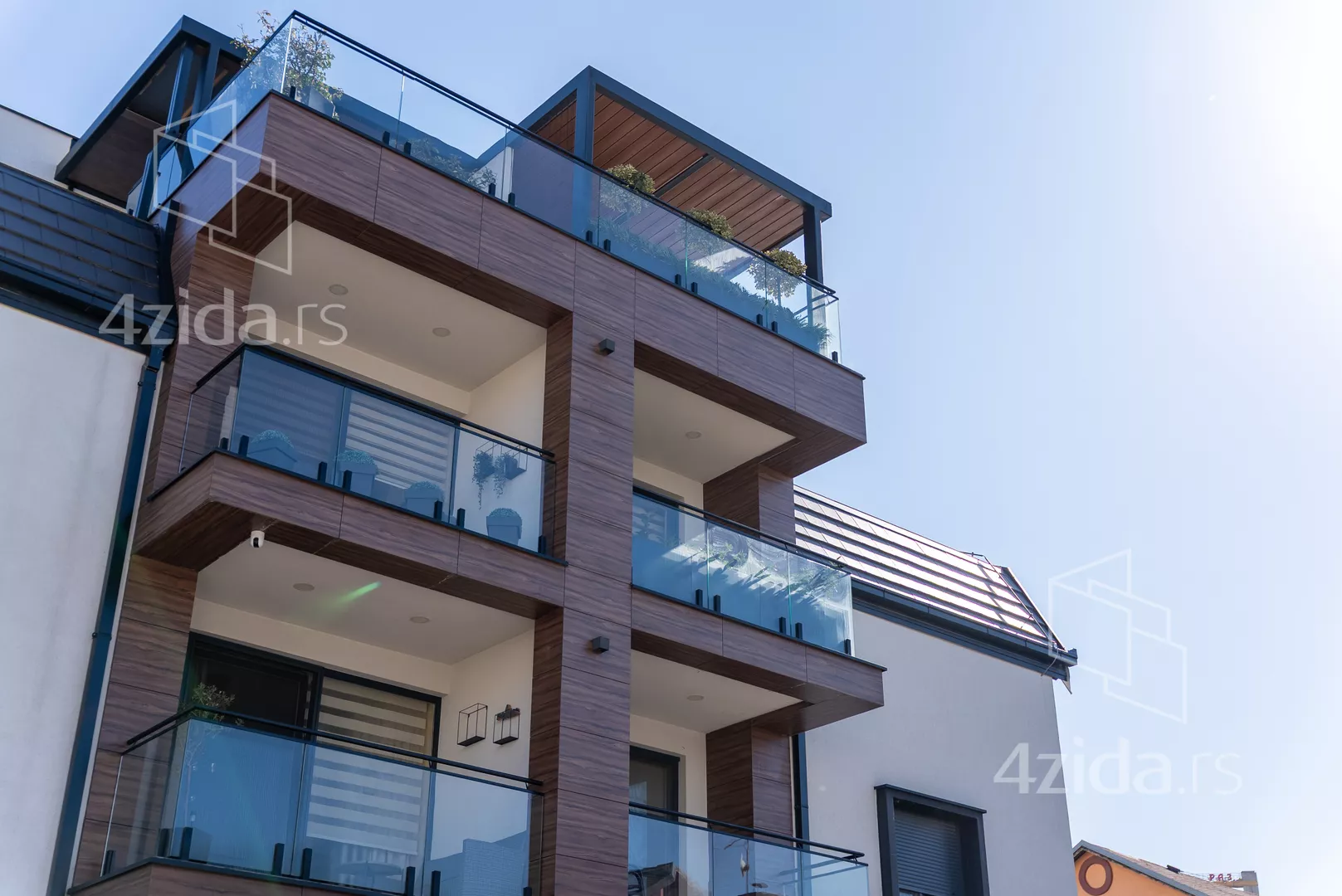 Petosoban stan | 4zida