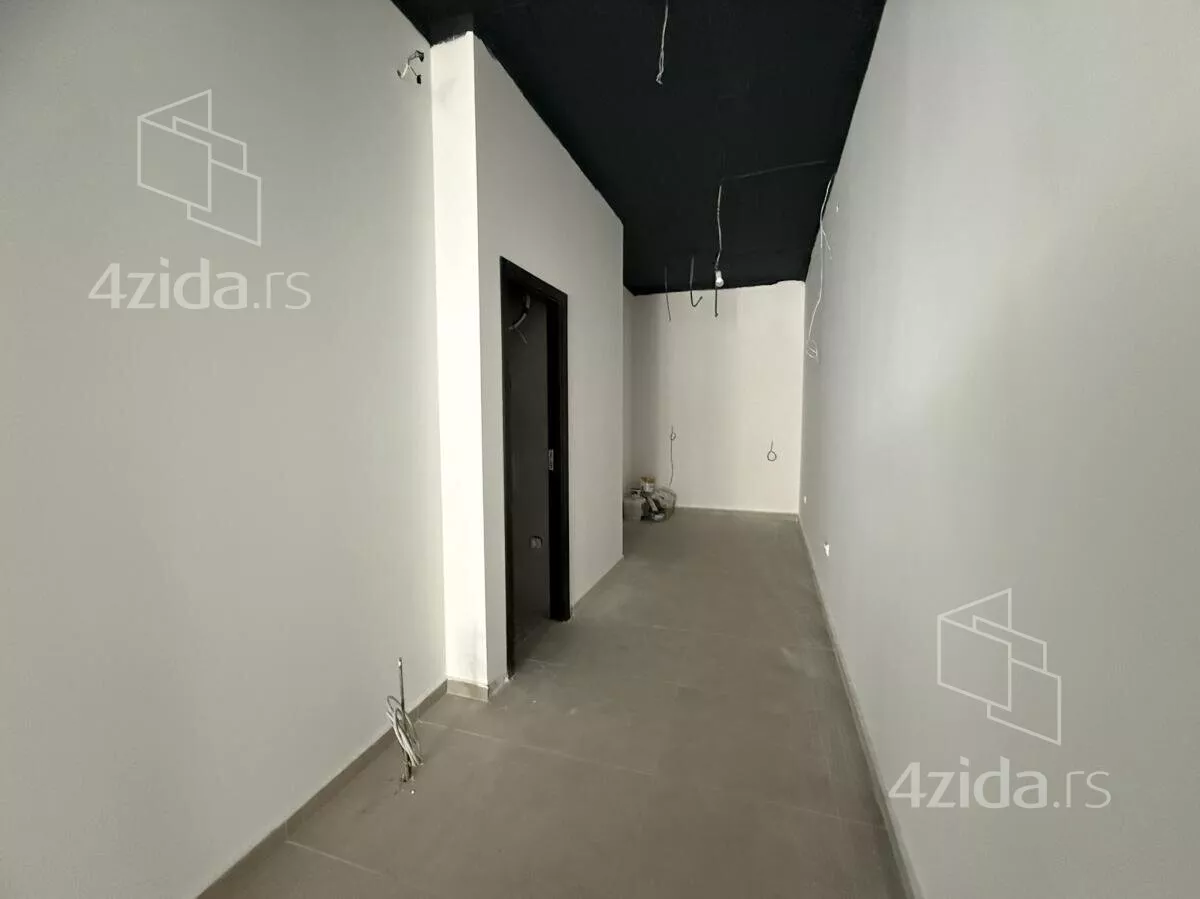 Lokal | 4zida