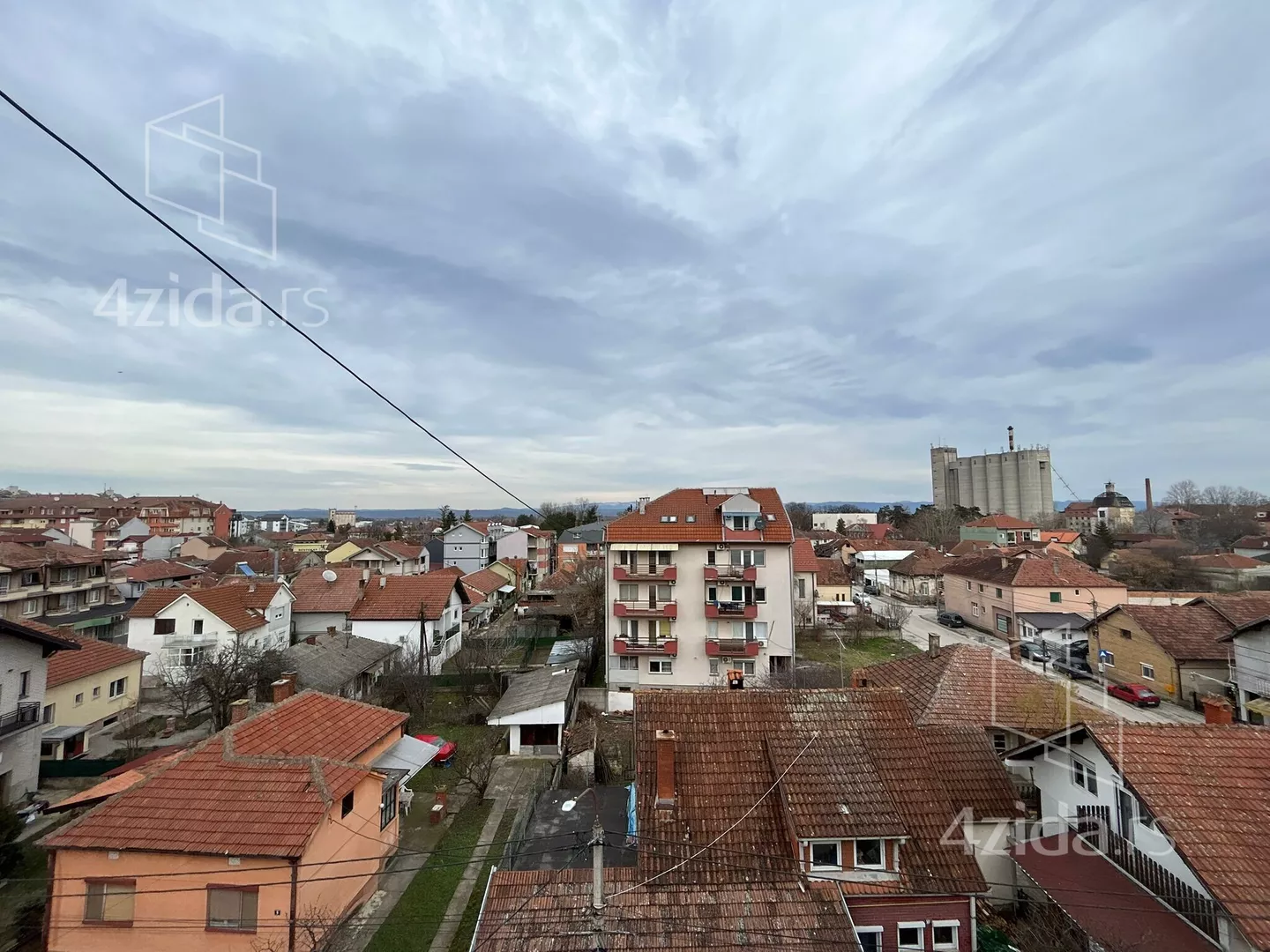 Četvorosoban stan | 4zida