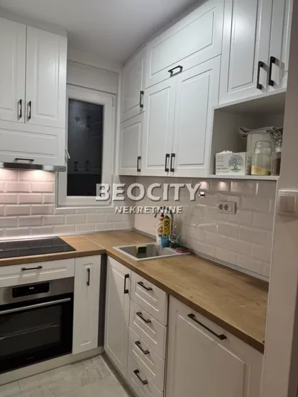 Prešernova | 4zida.rs