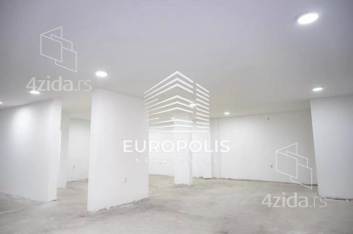 Poslovni prostor | 4zida
