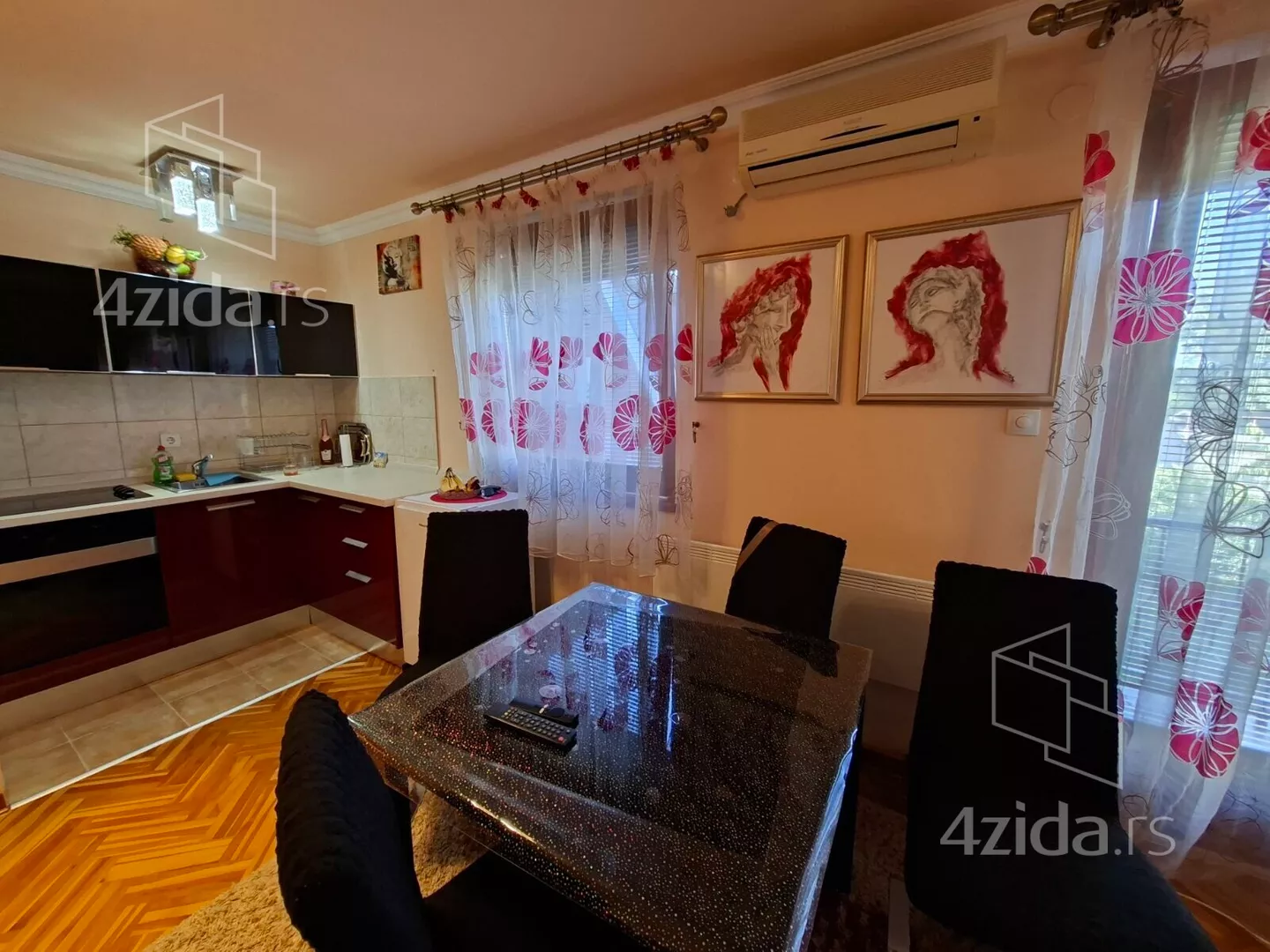 Garsonjera | 4zida