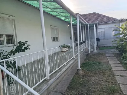 Bagljaš | 4zida.rs