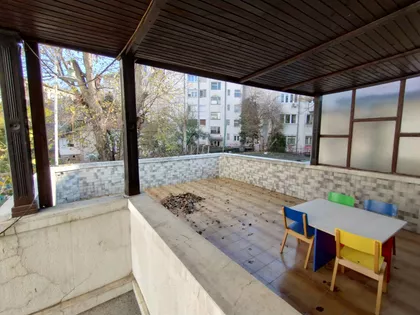 Trg Učitelj Tase | 4zida.rs