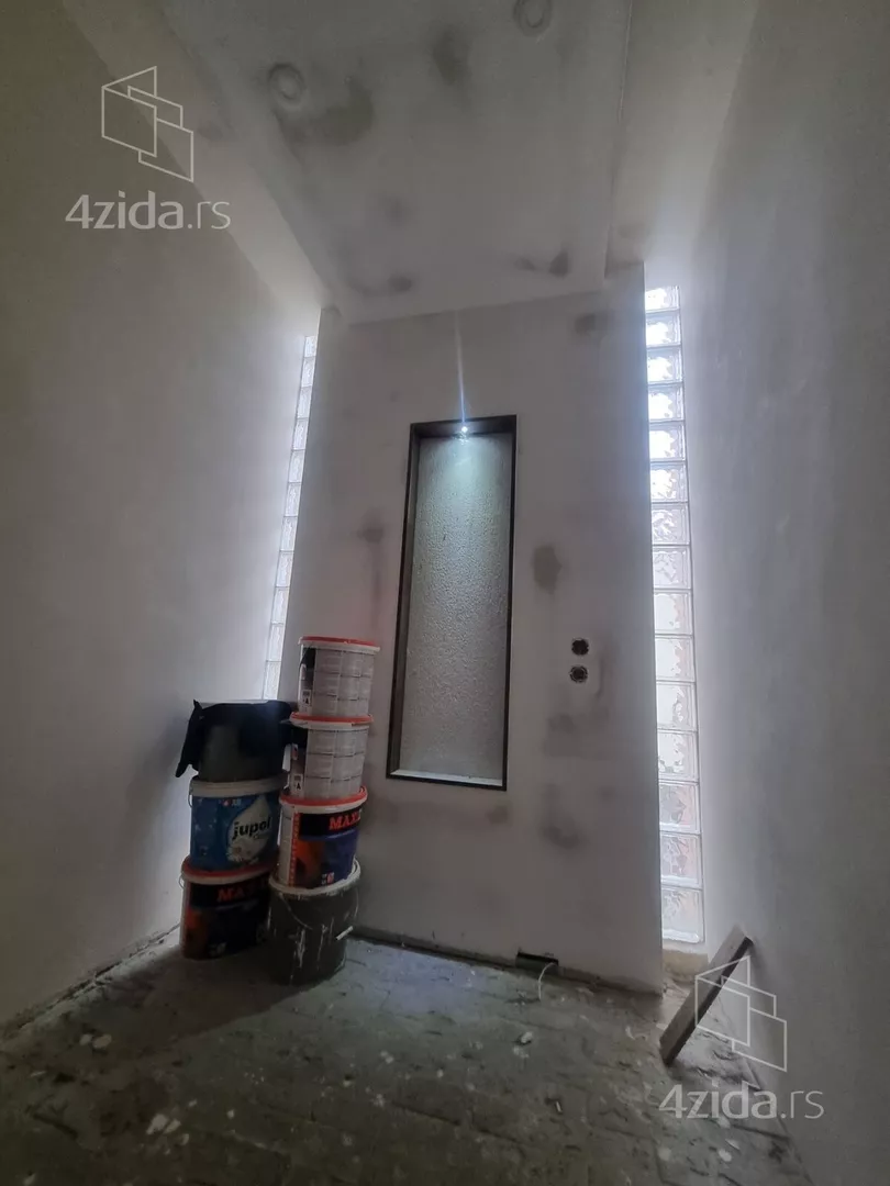 3-etažna kuća | 4zida