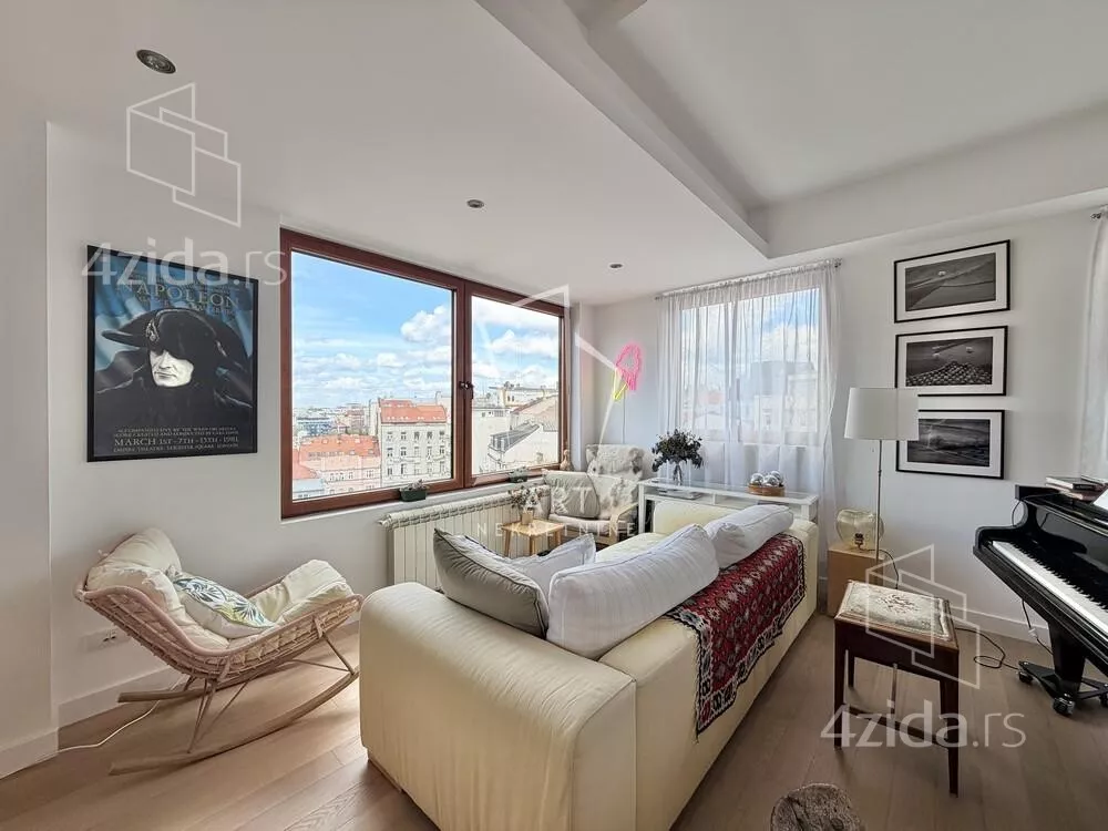 Četvoroiposoban stan | 4zida